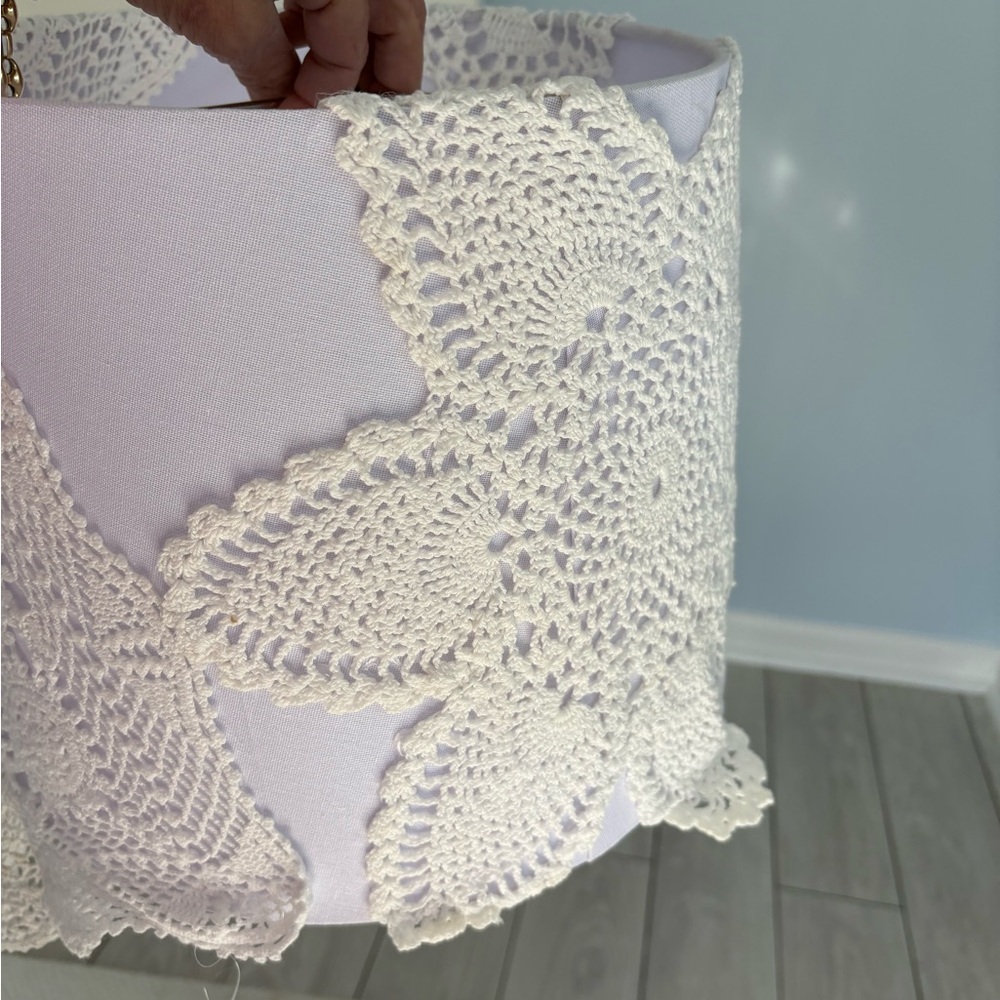 Elegant Cream Lace Lampshade - Picture 5 of 6